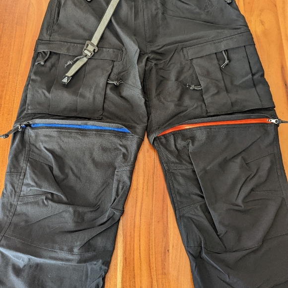 Nike ACG Summit Cargo Pants Size L - Picture 3 of 5